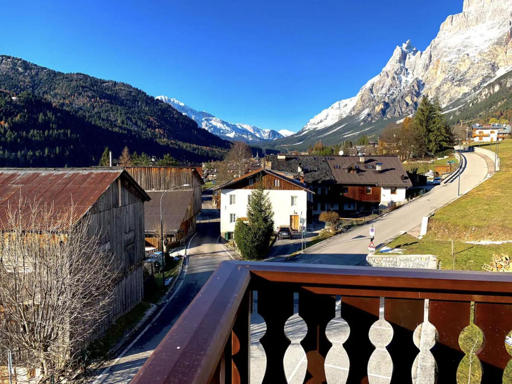 Appartamento Ampezzano Con Ampia Balconata San Vito di Cadore Εξωτερικό φωτογραφία